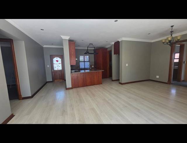 3 BEDROOM PROPERTY TO RENT IN MIDSTREAM ESTATE